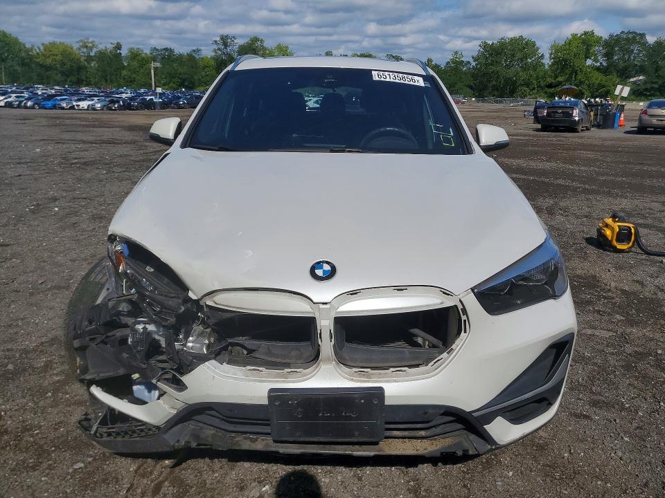 Photo 5 from auction – 2021 BMW X1 with VIN WBXJG9C04M5S32449