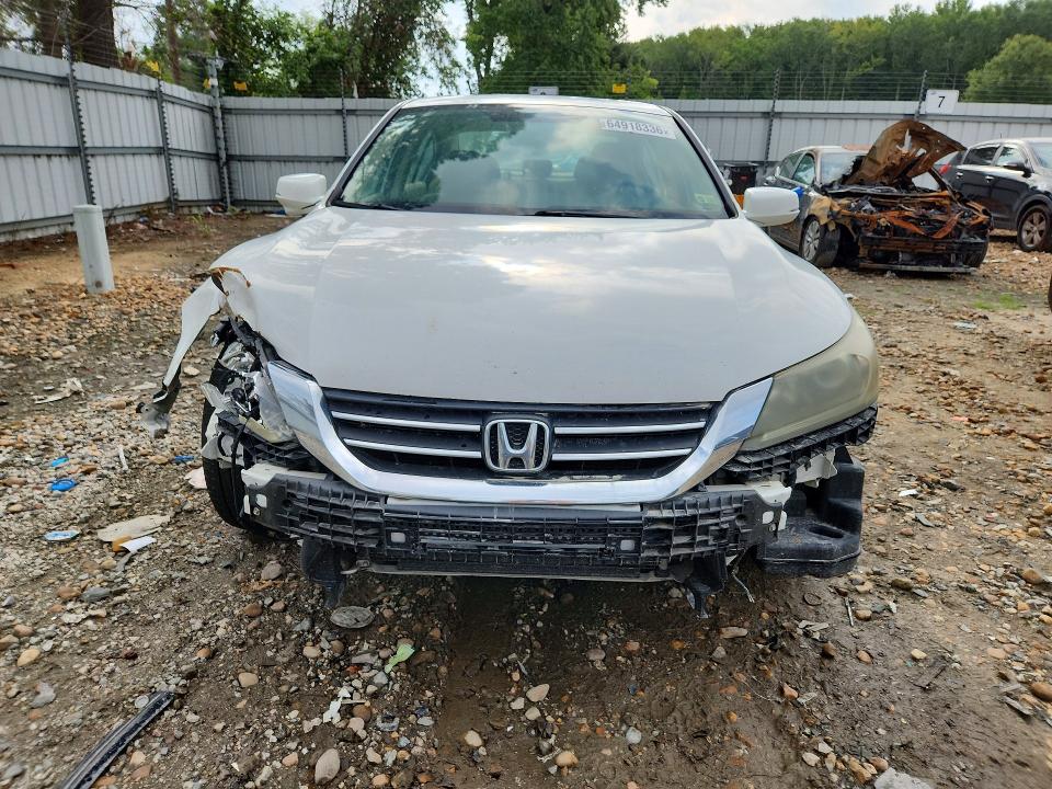Photo 5 from auction – 2014 HONDA ACCORD with VIN 1HGCR2F72EA251978