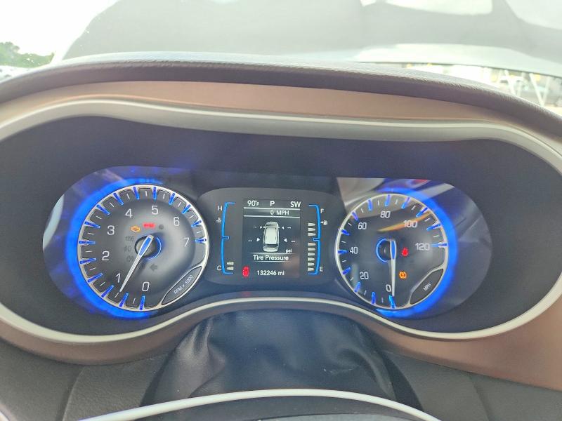 Photo 9 from auction – 2017 CHRYSLER PACIFICA with VIN 2C4RC1DG7HR522329