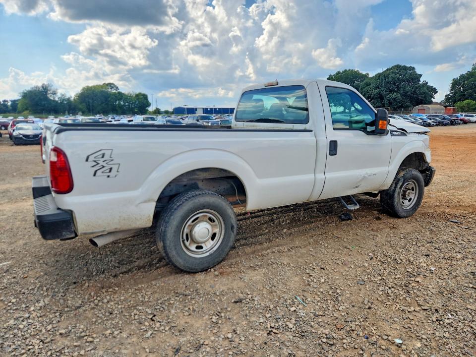 Photo 3 from auction – 2016 FORD F250 with VIN 1FTBF2B60GEB17224