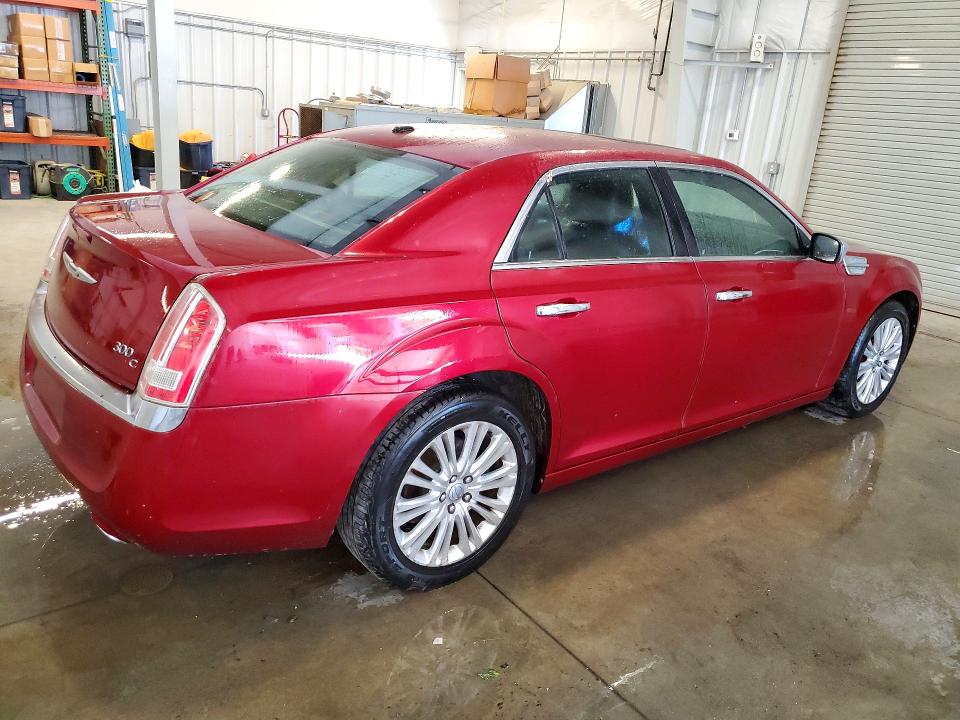 Foto 3 de la subasta – 2013 CHRYSLER 300C con VIN 2C3CCAKG5DH606663