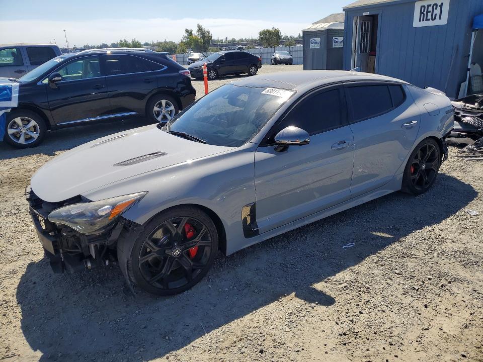 KIA STINGER 2019 with VIN KNAE55LC1K6045729 - Photo from auction