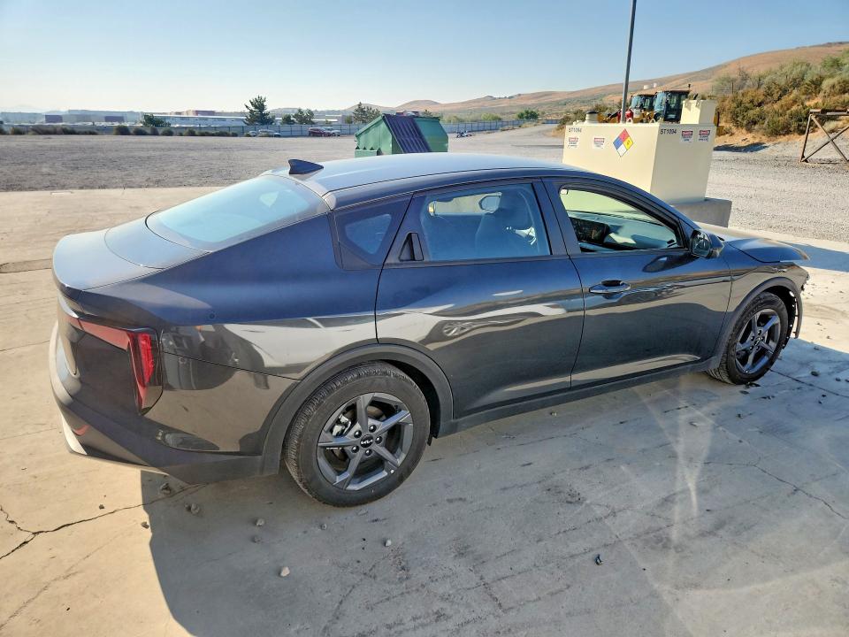 Photo 3 from auction – 2026 KIA K4 with VIN 3KPFT4DE1TE267254