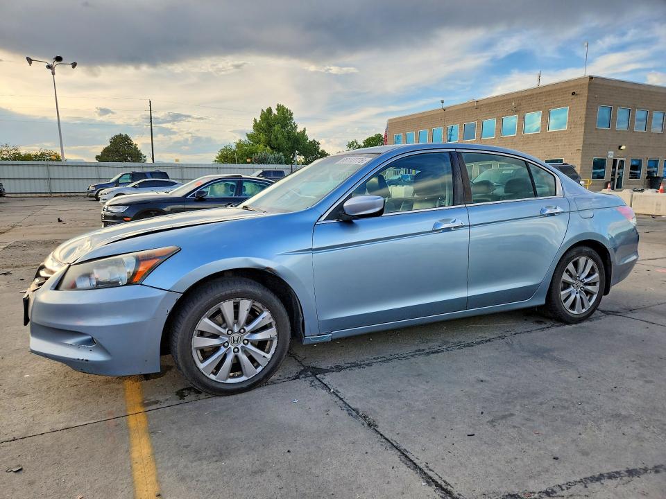 HONDA ACCORD 2012 with VIN 1HGCP3F84CA000736 - Photo from auction