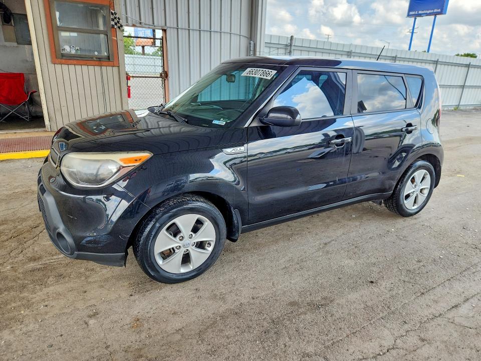 KIA SOUL 2015 with VIN KNDJN2A25F7203693 - Photo from auction
