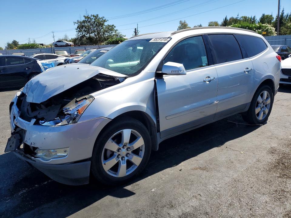 CHEVROLET TRAVERSE 2012 with VIN 1GNKRLED3CJ341037 - Photo from auction
