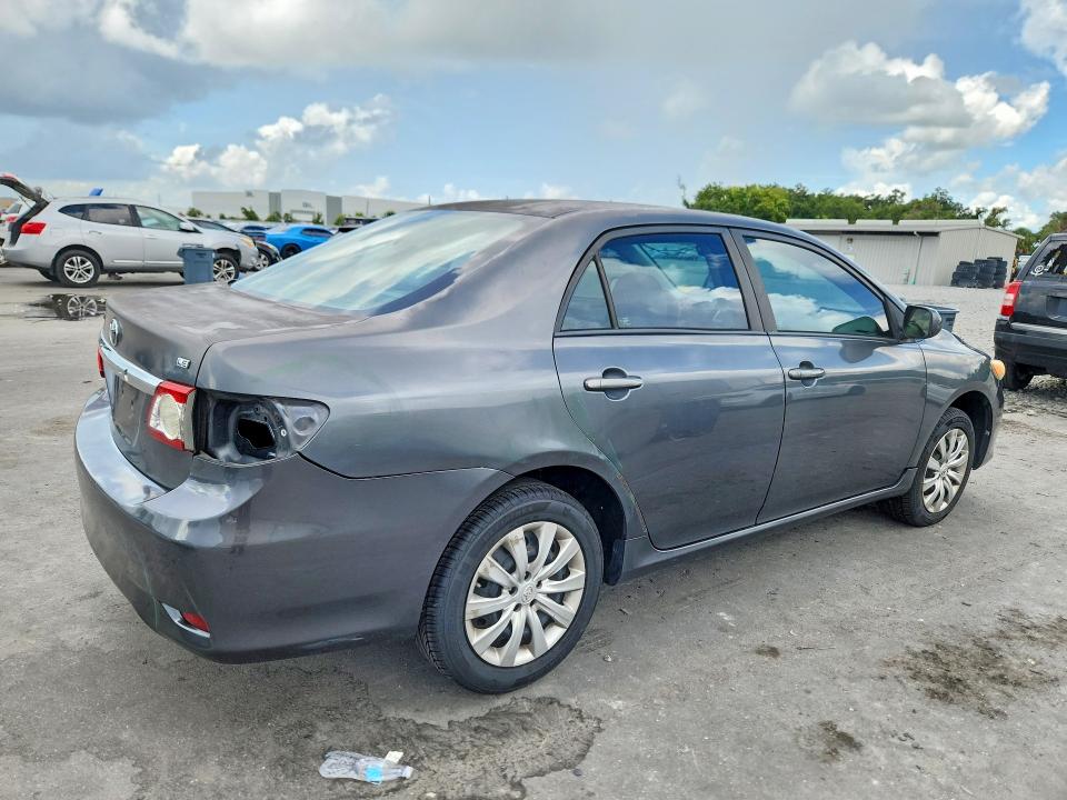 Photo 3 from auction – 2012 TOYOTA COROLLA with VIN 2T1BU4EE6CC769959