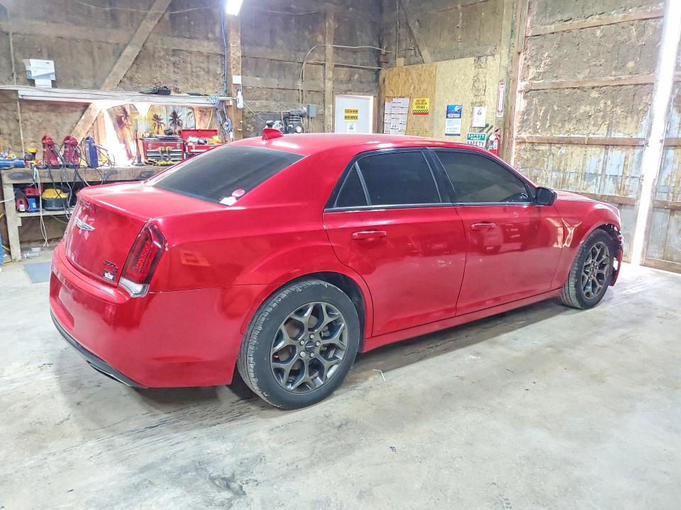Photo 3 from auction – 2017 CHRYSLER 300 with VIN 2C3CCAGG2HH547120