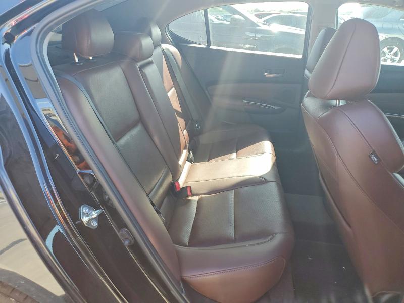 Photo 10 from auction – 2016 ACURA TLX with VIN 19UUB2F59GA006377
