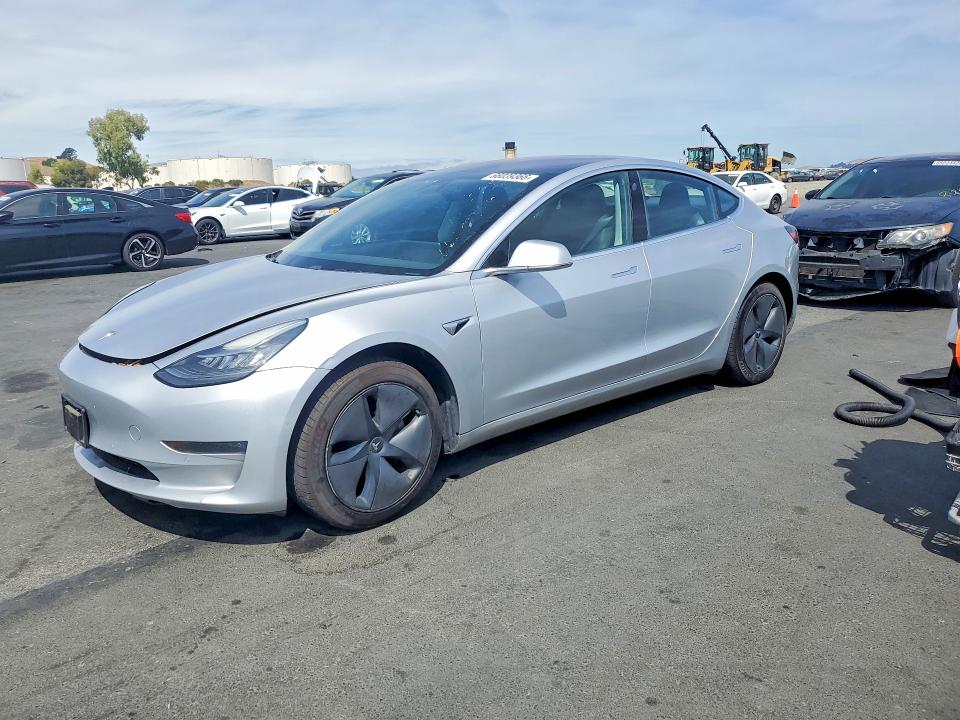 TESLA MODEL 3 2018 with VIN 5YJ3E1EA2JF016676 - Photo from auction