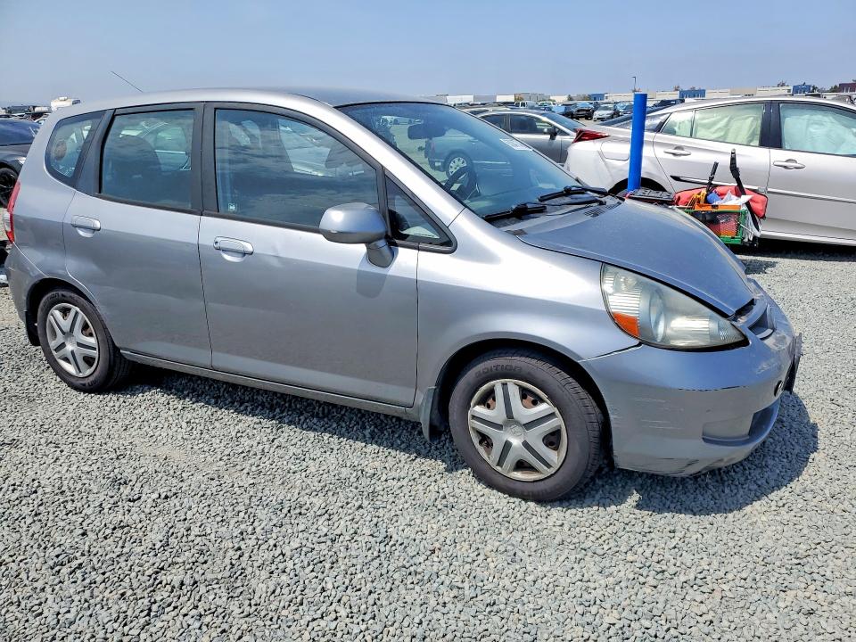Photo 4 from auction – 2007 HONDA FIT with VIN JHMGD38407S025070