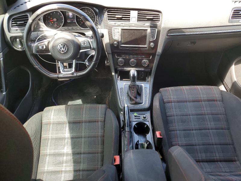 Снимка 8 от търг – 2017 VOLKSWAGEN GTI с VIN 3VW4T7AU0HM071658