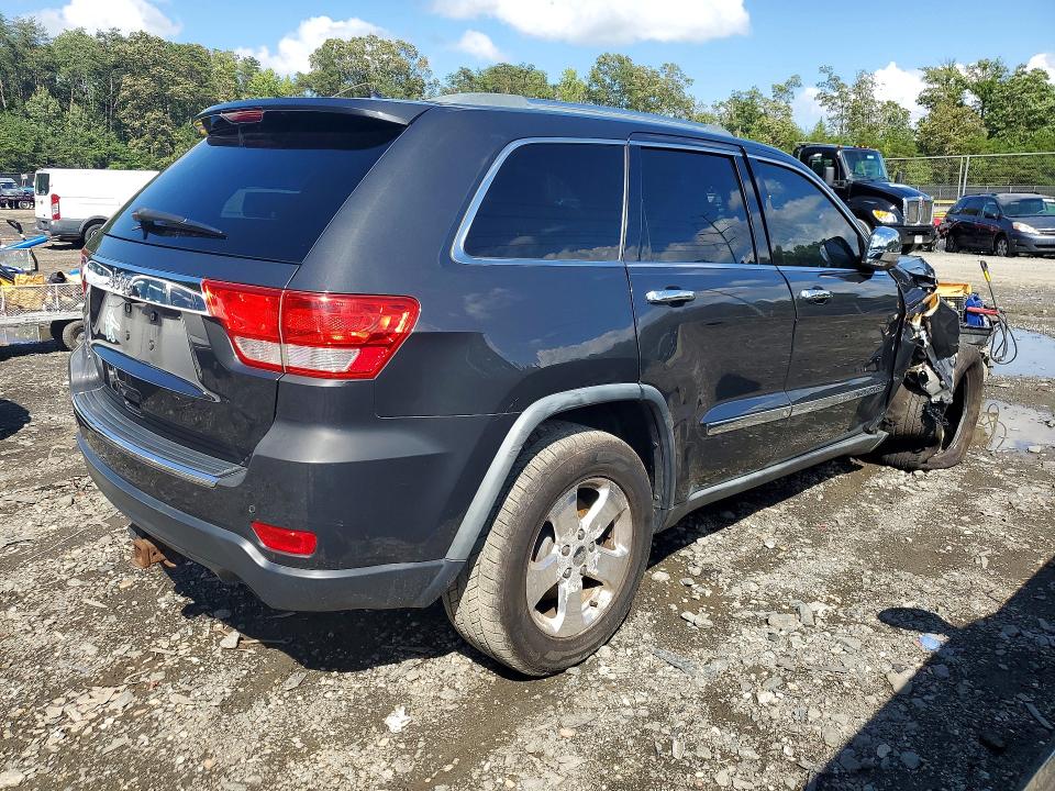 Photo 3 from auction – 2011 JEEP GRAND CHEROKEE with VIN 1J4RR5GT6BC679732