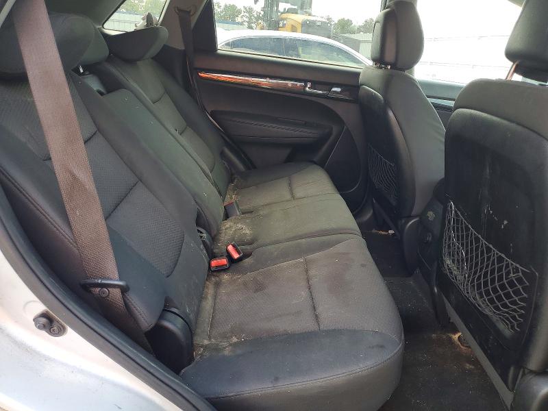 Photo 11 from auction – 2012 KIA SORENTO with VIN 5XYKT3A11CG245607