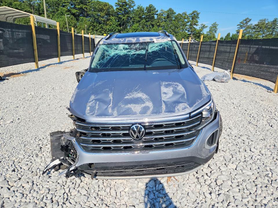 Снимка 5 от търг – 2024 VOLKSWAGEN ATLAS с VIN 1V2JR2CA9RC612234