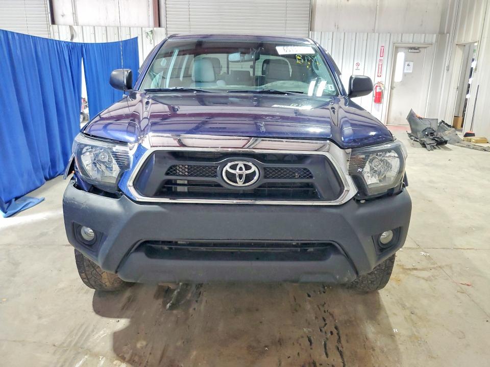 Photo 5 from auction – 2012 TOYOTA TACOMA with VIN 3TMLU4EN2CM092470
