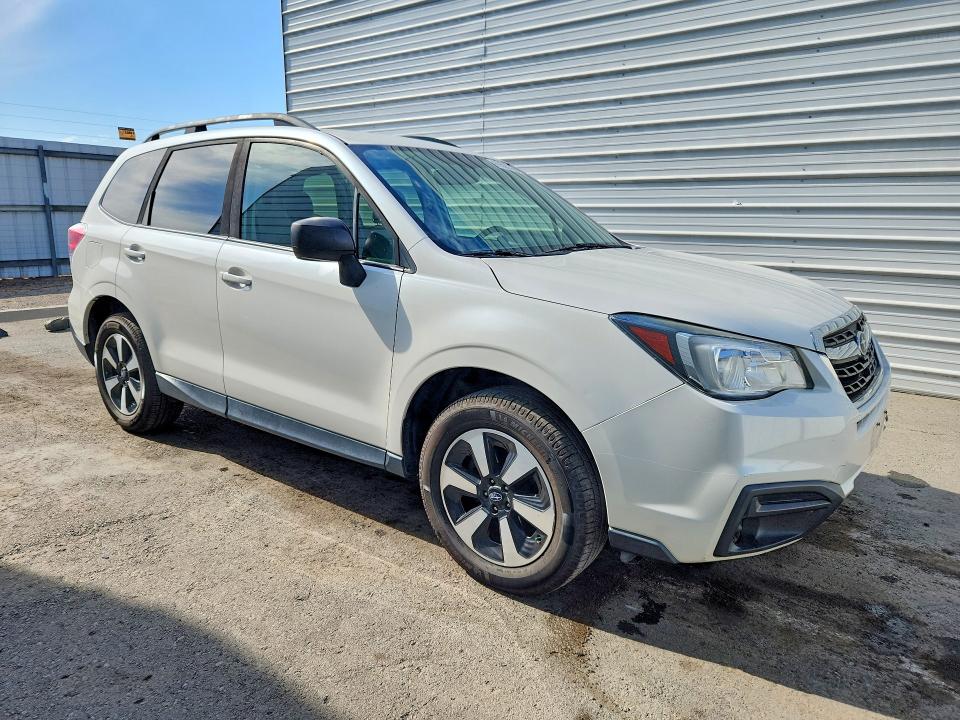Photo 4 from auction – 2018 SUBARU FORESTER with VIN JF2SJABC6JH495795