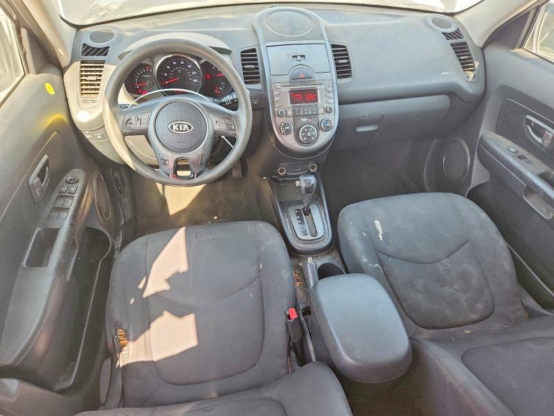 Photo 8 from auction – 2010 KIA SOUL with VIN KNDJT2A2XA7179969