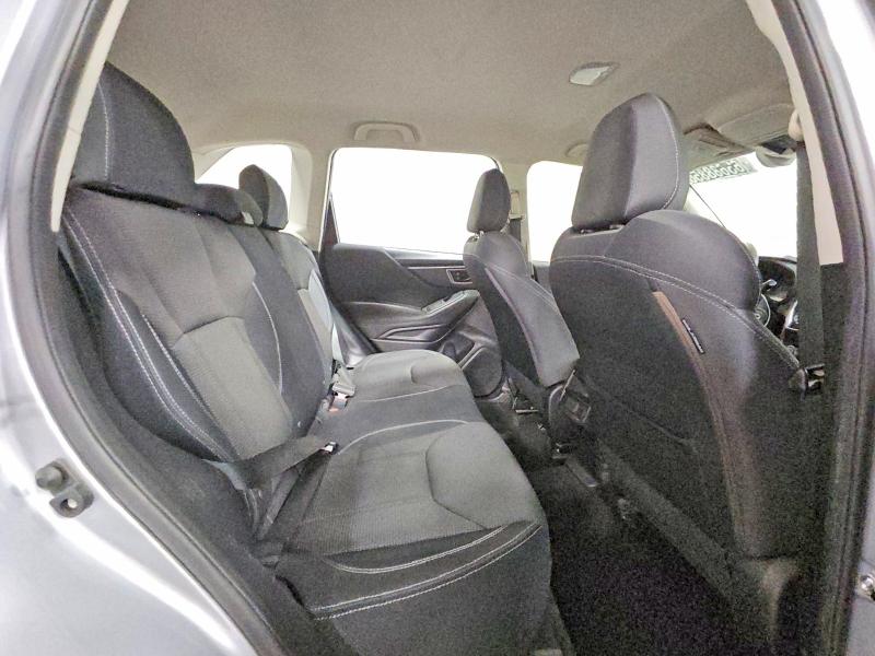 Photo 11 from auction – 2019 SUBARU FORESTER with VIN JF2SKACC5KH594069