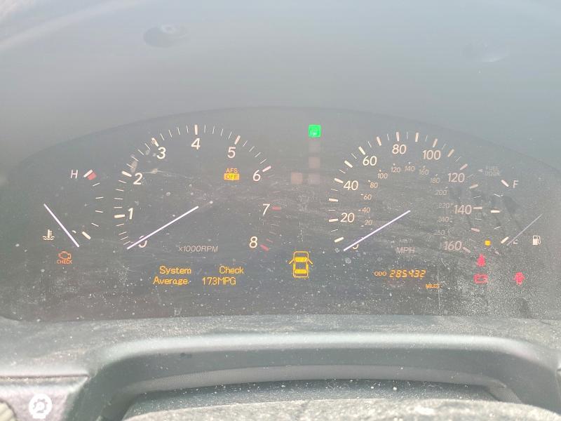 Photo 9 from auction – 2004 LEXUS LS with VIN JTHBN36F240142393