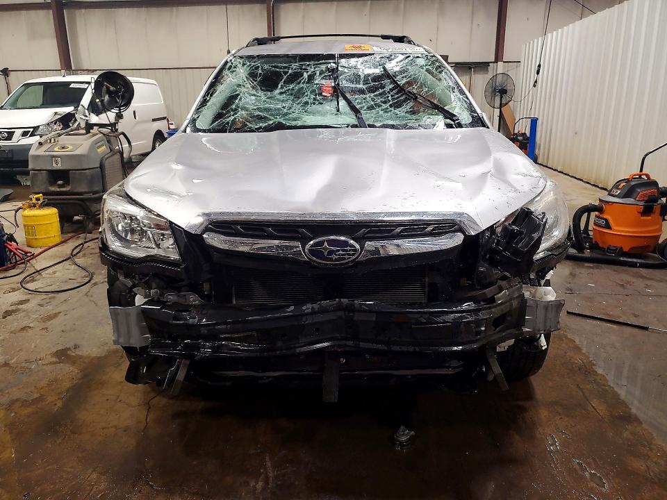Photo 5 from auction – 2018 SUBARU FORESTER with VIN JF2SJABC1JH516844