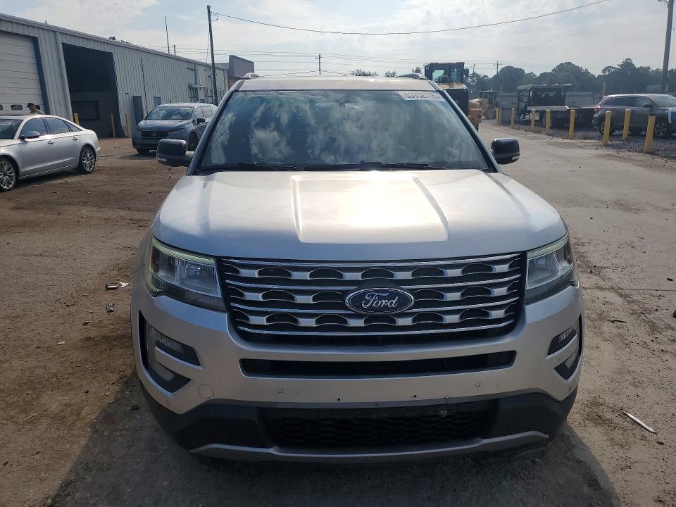 Foto 5 de la subasta – 2017 FORD EXPLORER con VIN 1FM5K7DH1HGB04021