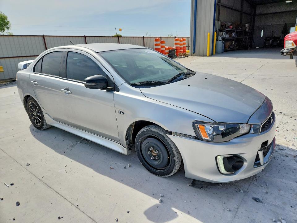 Photo 4 from auction – 2017 MITSUBISHI LANCER with VIN JA32U2FU6HU004026
