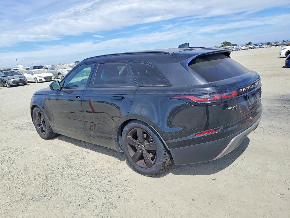 Photo 2 from auction – 2018 LAND ROVER RANGE ROVER VELAR with VIN SALYB2RV3JA766767