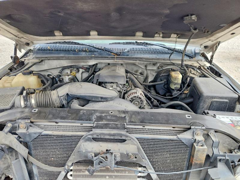 Photo 11 from auction – 2000 CHEVROLET SILVERADO with VIN 1GCEK19TXYE169296
