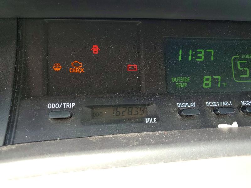 Photo 9 from auction – 2000 TOYOTA AVALON with VIN 4T1BF28B2YU069037