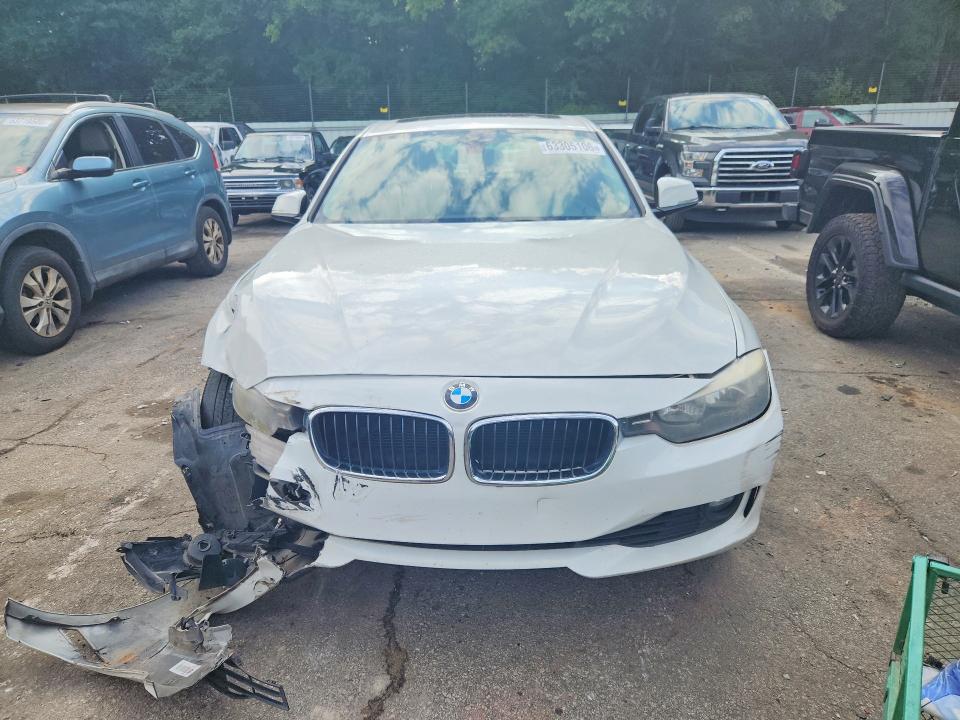 Photo 5 from auction – 2015 BMW 328 with VIN WBA3A5C53FF608838
