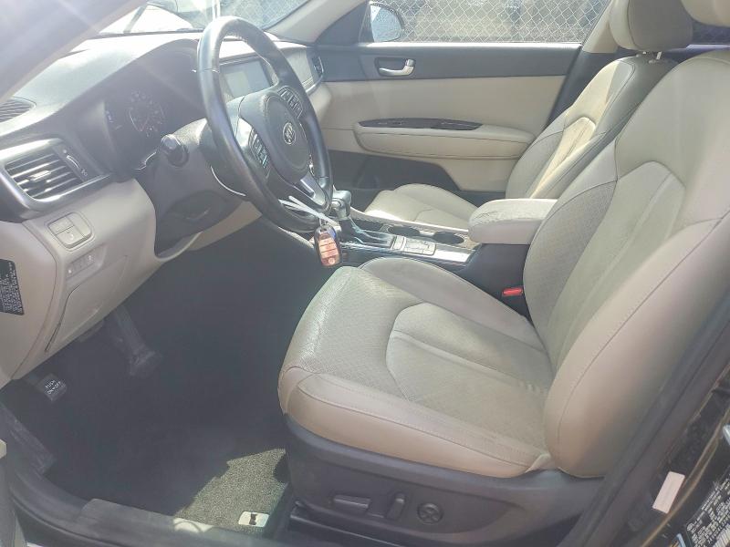 Photo 7 from auction – 2017 KIA OPTIMA with VIN 5XXGU4L32HG142957