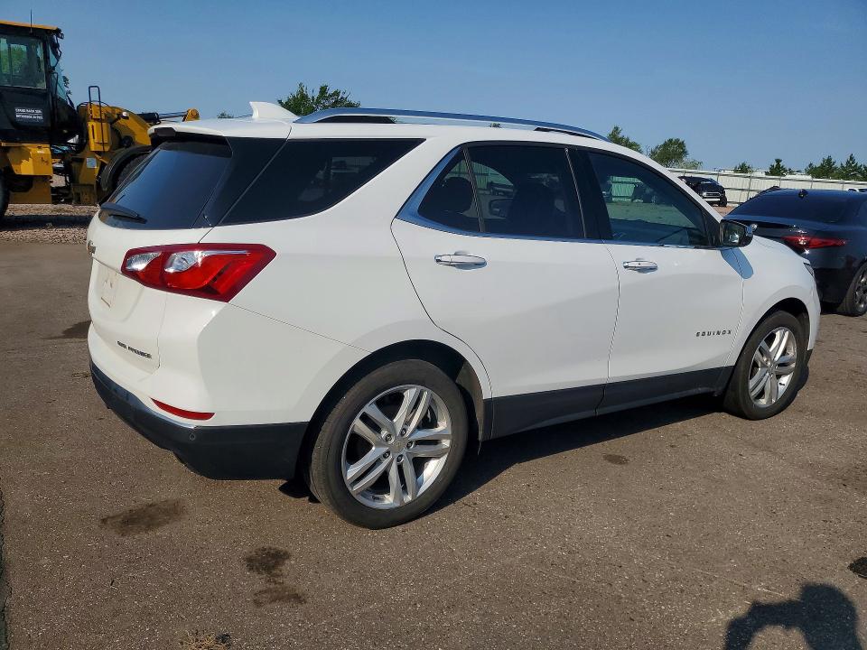 Photo 3 from auction – 2020 CHEVROLET EQUINOX with VIN 2GNAXYEX7L6221120
