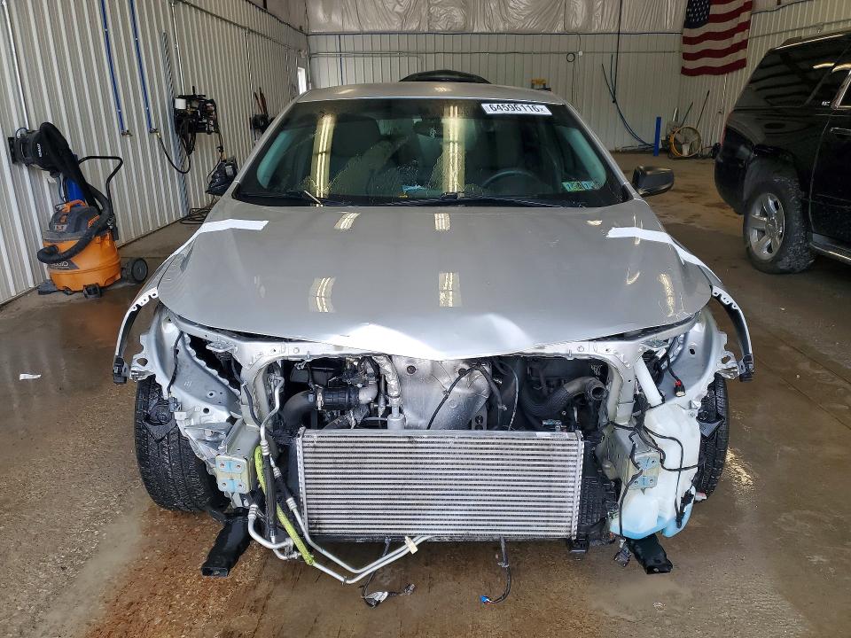 Photo 5 from auction – 2018 CHEVROLET MALIBU with VIN 1G1ZB5ST0JF234944