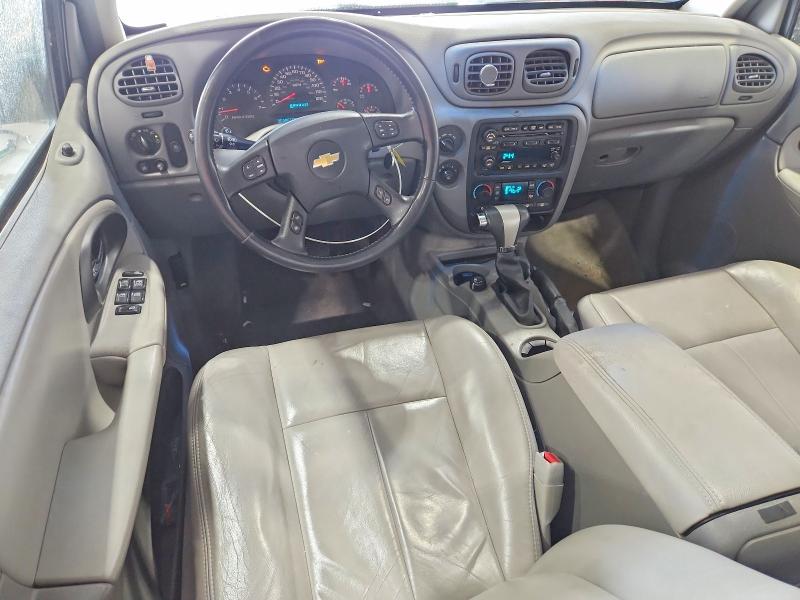Photo 8 from auction – 2005 CHEVROLET TRAILBLAZER with VIN 1GNET16M056202359