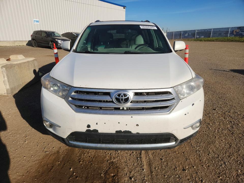 Photo 5 from auction – 2012 TOYOTA HIGHLANDER with VIN 5TDDK3EH0CS129322