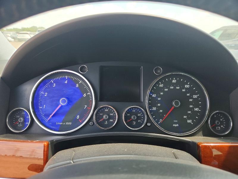 Photo 9 from auction – 2005 VOLKSWAGEN TOUAREG with VIN WVGMM77L75D001706