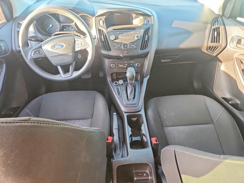 Photo 8 from auction – 2015 FORD FOCUS with VIN 1FADP3E25FL292217