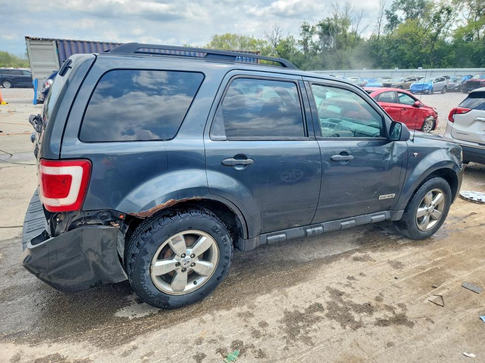Photo 3 from auction – 2008 FORD ESCAPE with VIN 1FMCU93168KD33292