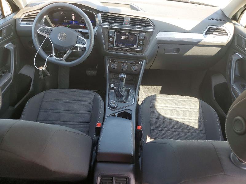 Снимка 8 от търг – 2023 VOLKSWAGEN TIGUAN с VIN 3VVFB7AX6PM114263