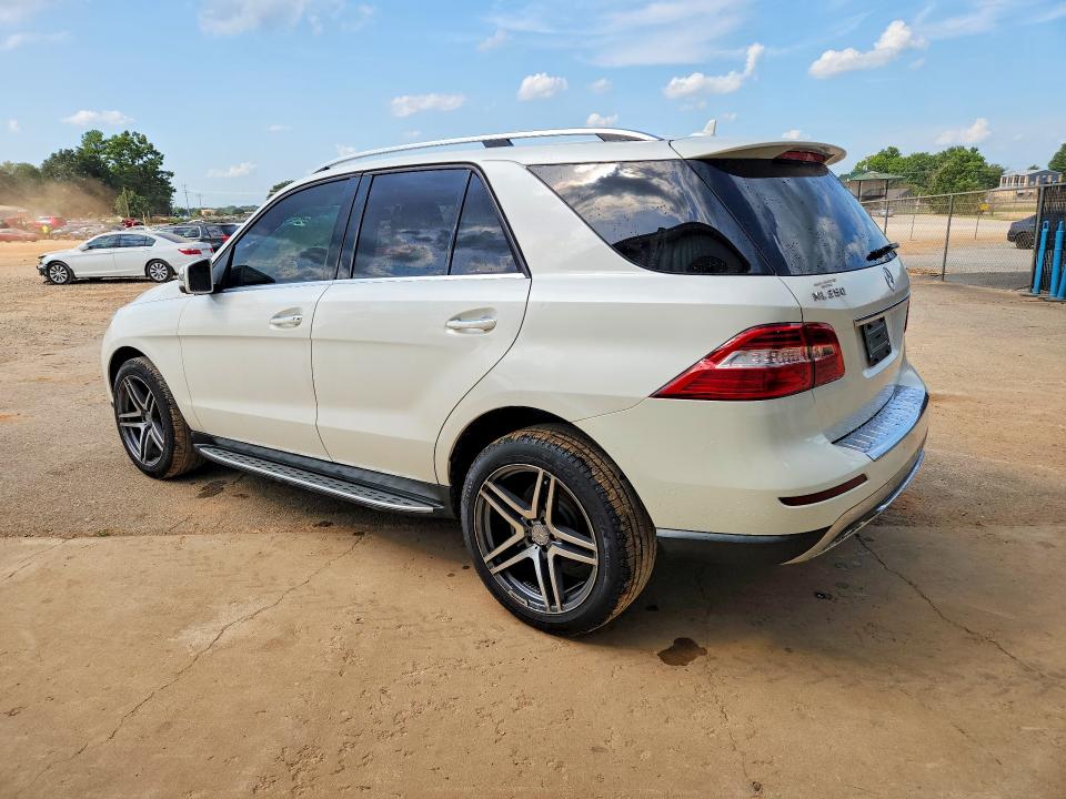 Photo 2 from auction – 2013 MERCEDES-BENZ ML with VIN 4JGDA5HB5DA135262