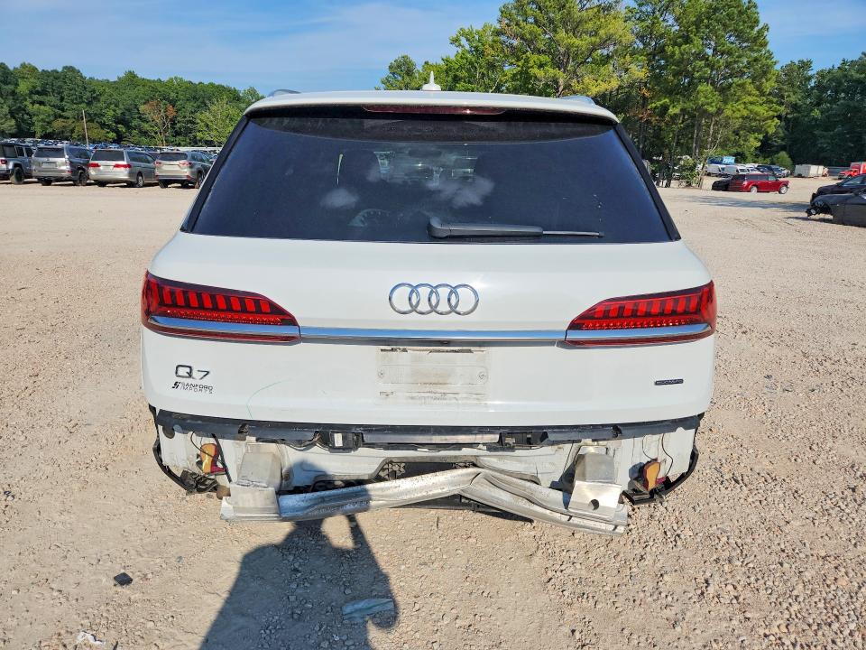 Photo 6 from auction – 2020 AUDI Q7 with VIN WA1AXAF73LD011351
