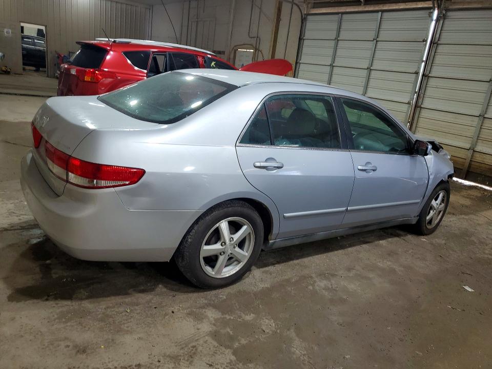 Photo 3 from auction – 2004 HONDA ACCORD with VIN 1HGCM56384A105578