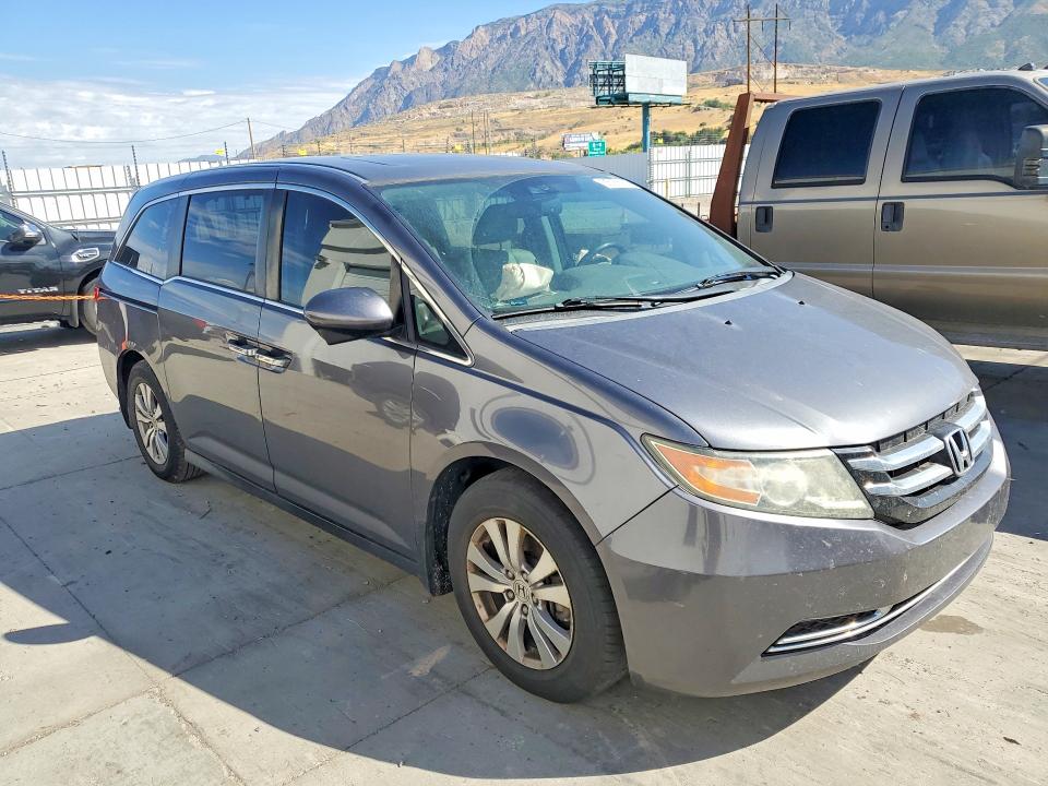 Photo 4 from auction – 2015 HONDA ODYSSEY with VIN 5FNRL5H65FB010912