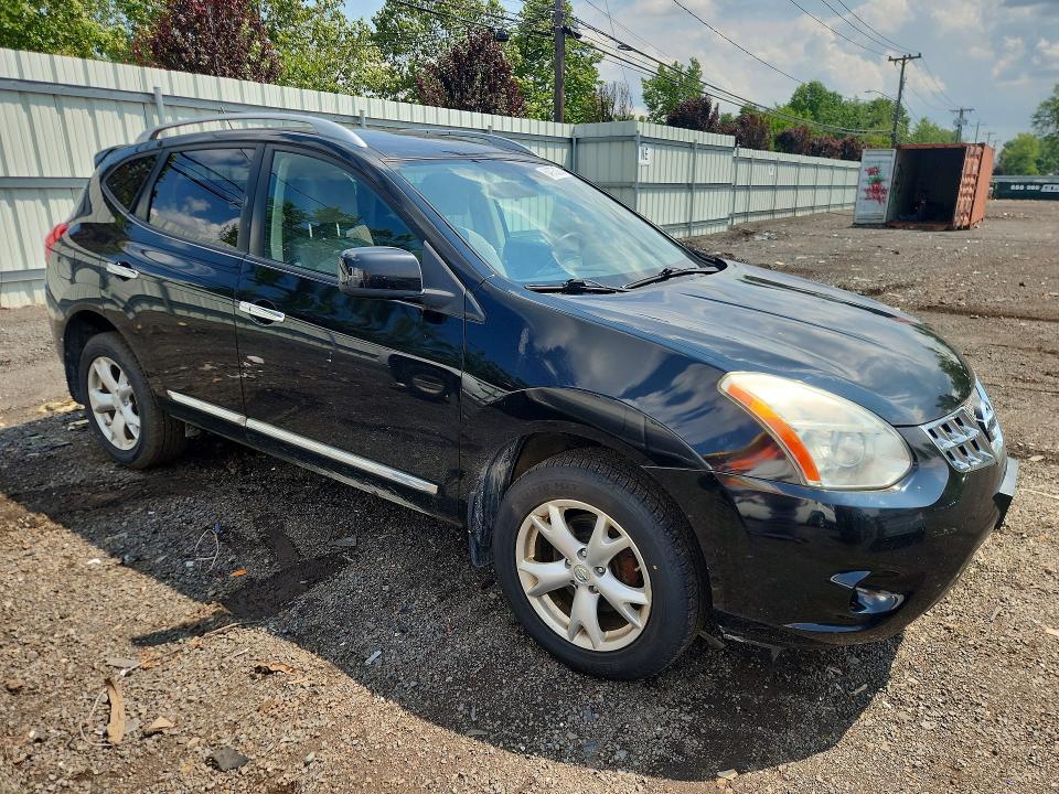 Photo 4 from auction – 2011 NISSAN ROGUE with VIN JN8AS5MV1BW668735