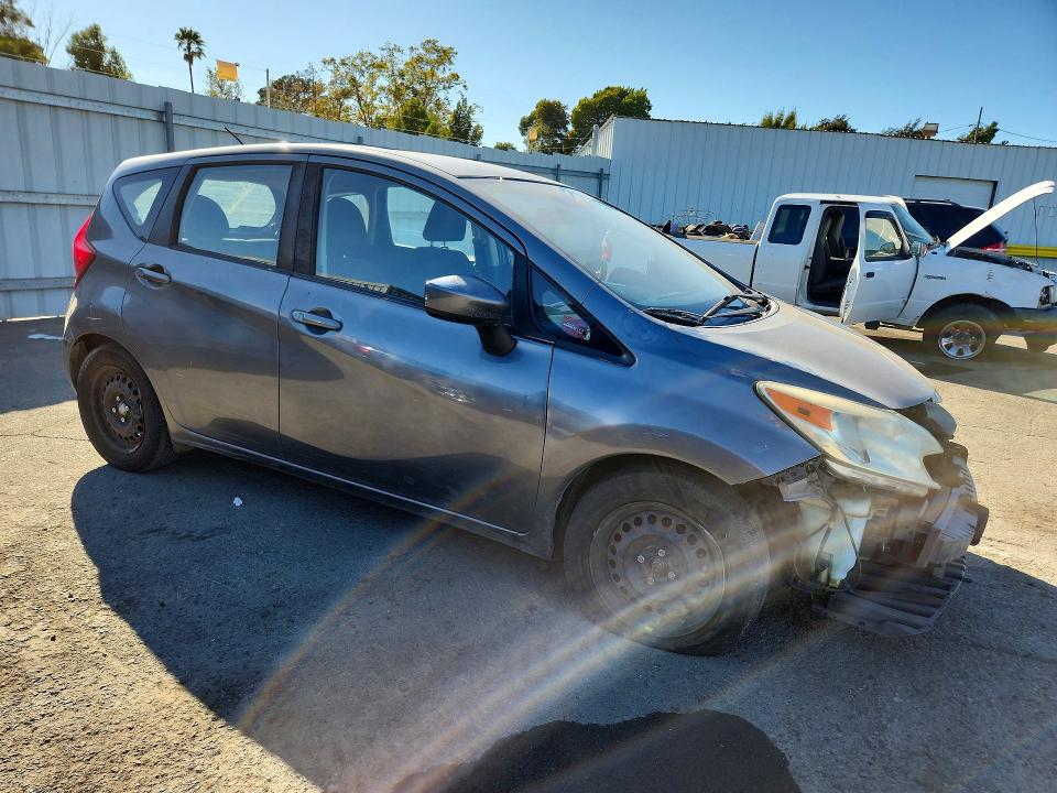 Photo 4 from auction – 2016 NISSAN VERSA NOTE with VIN 3N1CE2CP3GL390224