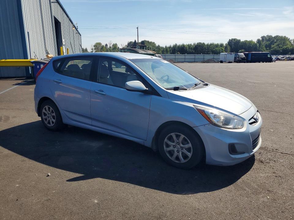 Photo 4 from auction – 2014 HYUNDAI ACCENT with VIN KMHCT5AE0EU168440