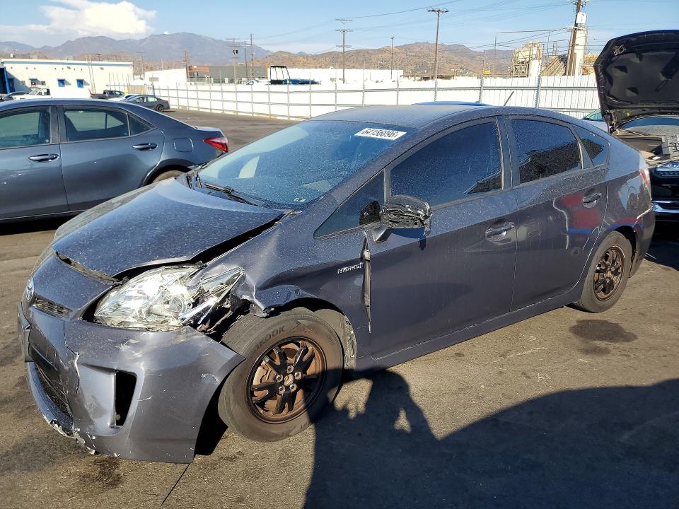 Photo 1 from auction – 2014 TOYOTA PRIUS with VIN JTDKN3DU2E0380099