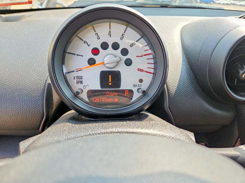 Foto 9 de la subasta – 2014 MINI COOPER con VIN WMWZC3C56EWP28057