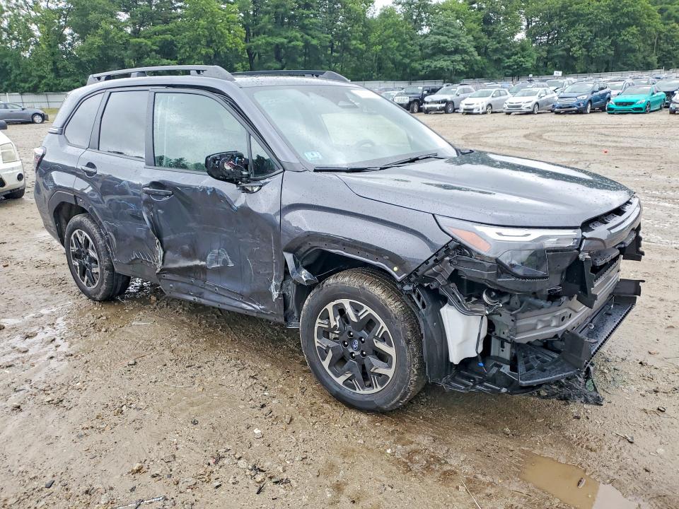 Photo 4 from auction – 2025 SUBARU FORESTER with VIN JF2SLDDC6SH601379
